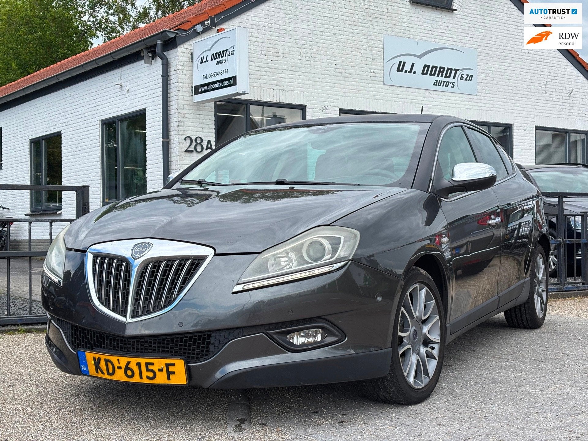 Lancia Delta 1.8-16V Di Platino automaat!, Auto's, Lancia, Gebruikt, 4 cilinders, 1405 kg, Delta