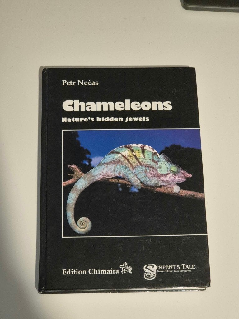 Petr Nečas / Necas – Chameleons : Nature's Hidden Jewels, Boeken, Ophalen of Verzenden, Zo goed als nieuw, Reptielen of Amfibieën