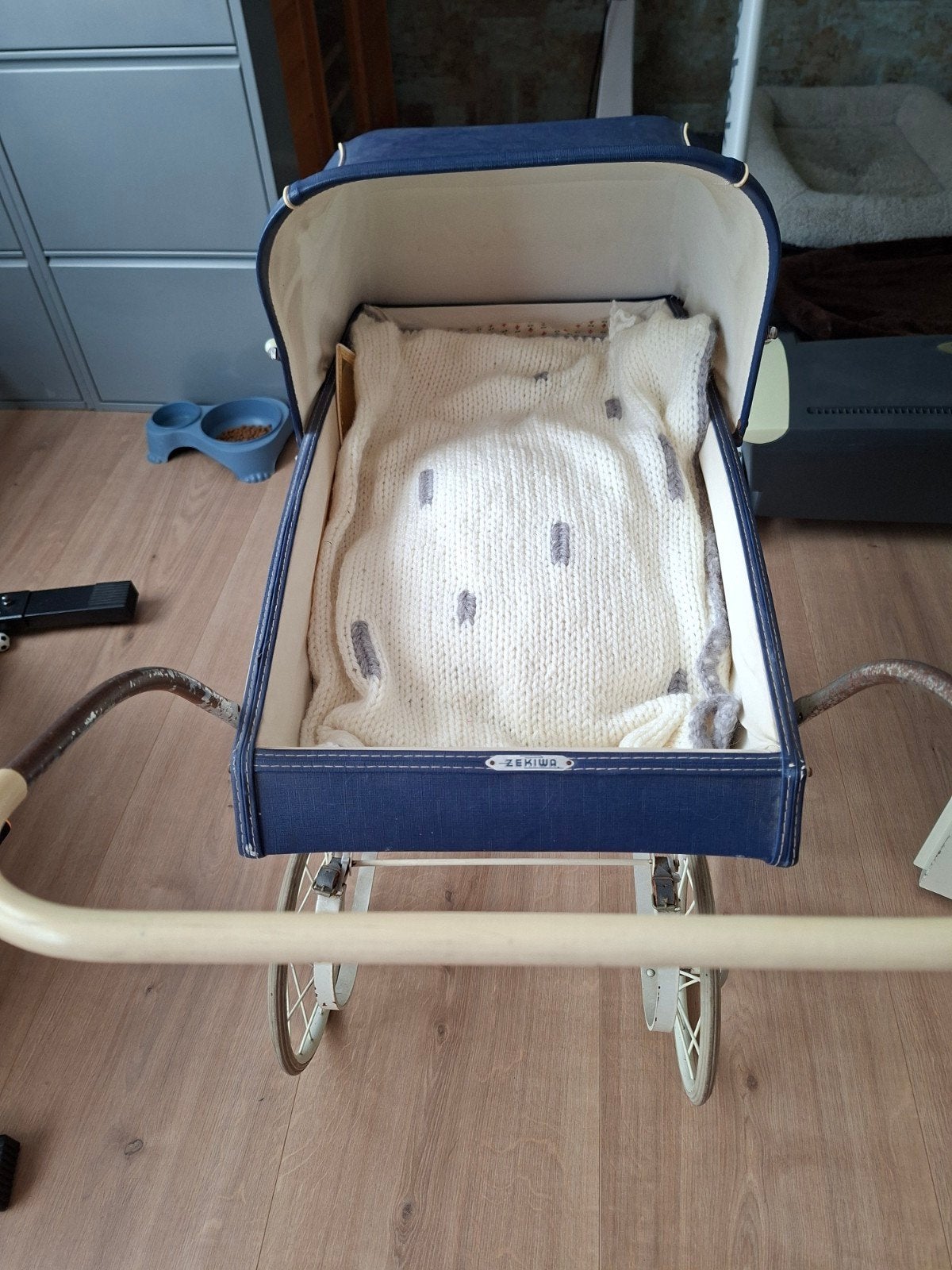 Vintage Zekiwa Kinderwagen - Blauw met Witte Details, Gebruikt, Ophalen of Verzenden, Met reiswieg, Kinderwagen