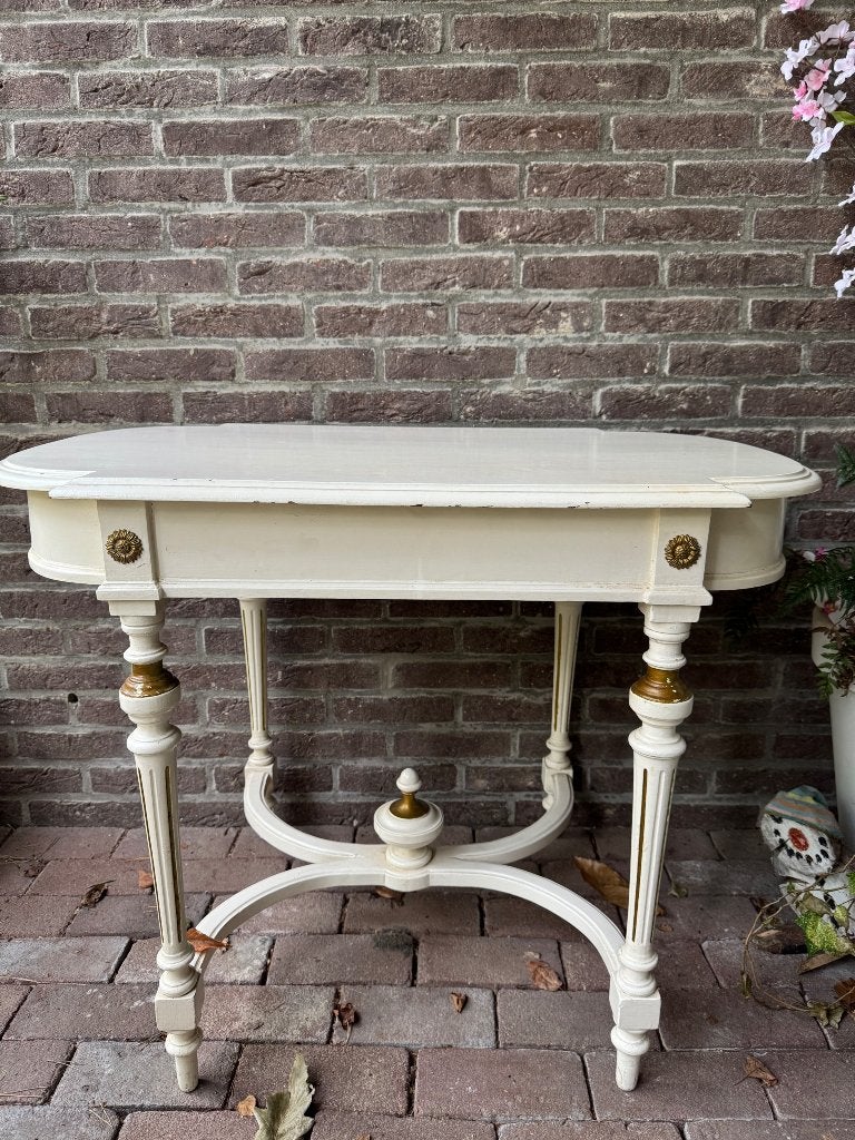 Tafeltje, Antieke Crèmekleurige Bijzettafeltje l, Ophalen
