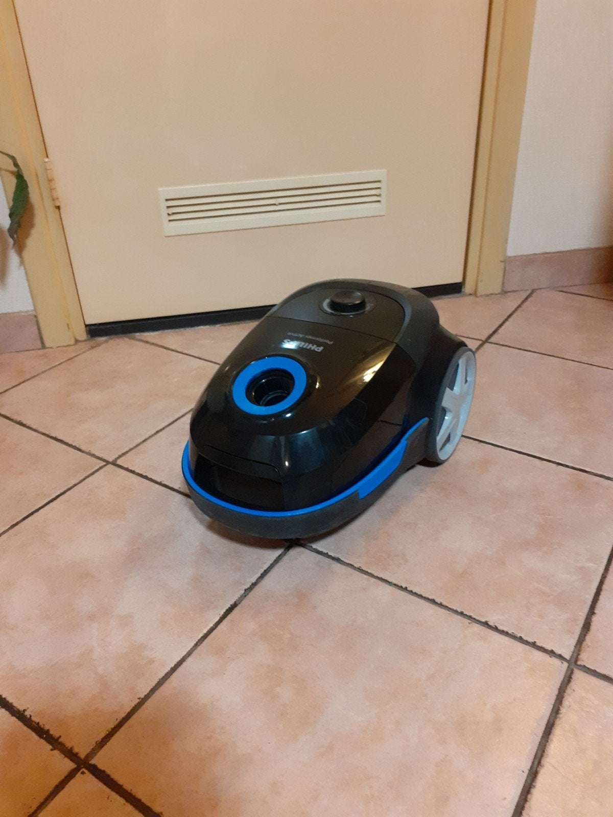 te koop zo goed als nieuwe philips stofzuiger, Ophalen of Verzenden, Zo goed als nieuw