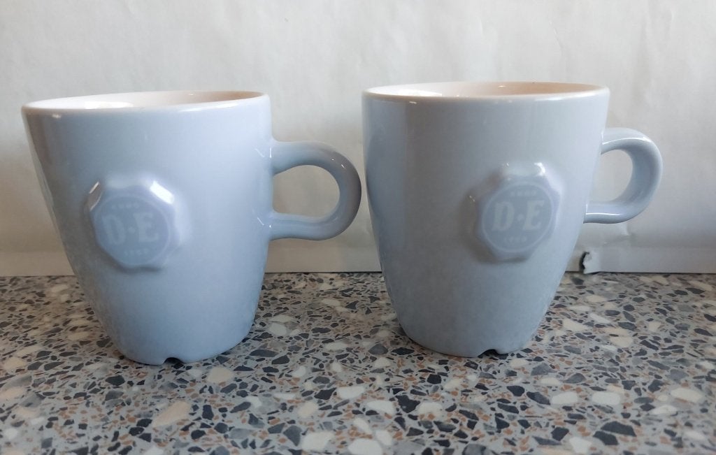 2x Senseo mok beker grijs blauw Douwe Egberts DE met oor, Overige merken, Zo goed als nieuw, Overige stijlen, Aardewerk