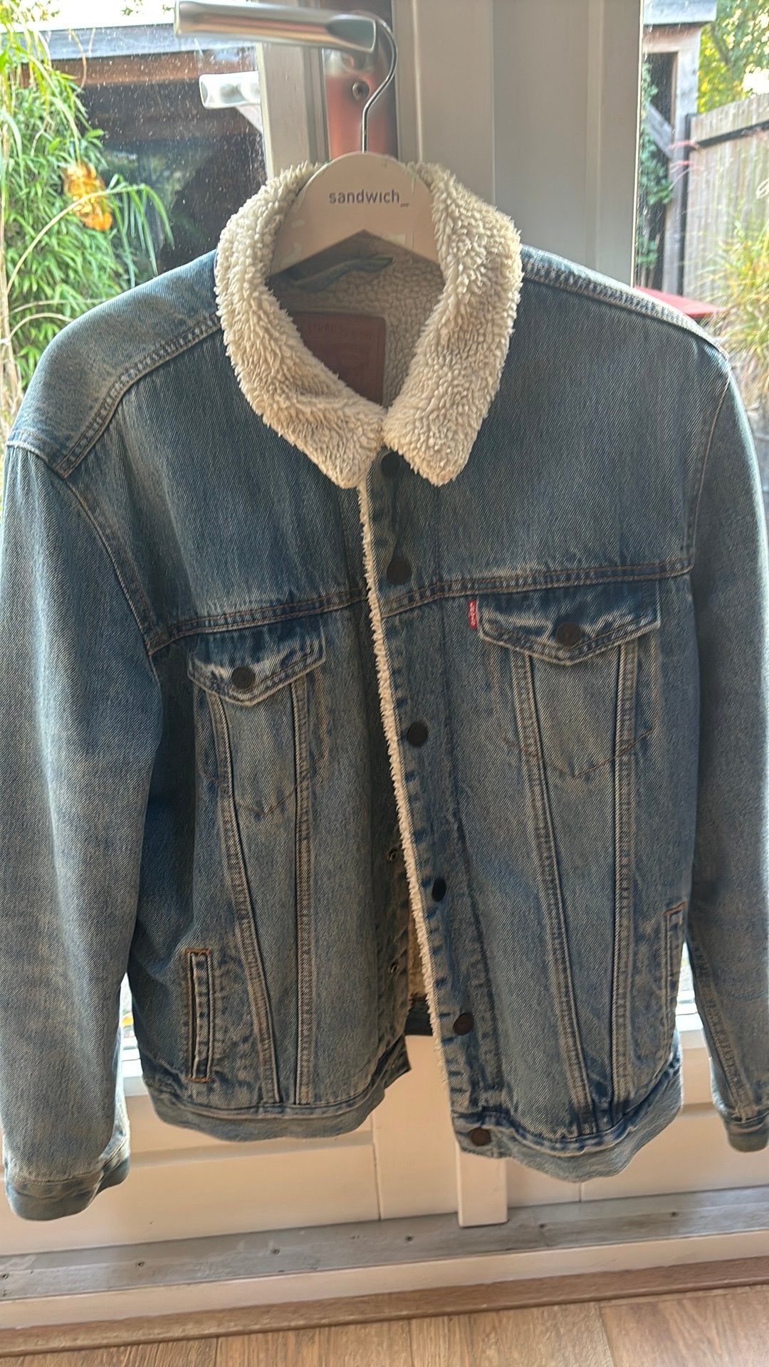 Korte gevoerde jeansjas Levi’s maat L, Ophalen of Verzenden, Gedragen, Maat 52/54 (L), Blauw