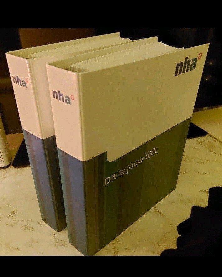 NHA complete Administratief Medewerker Cursus MBO, Boeken, Ophalen of Verzenden, Zo goed als nieuw, MBO