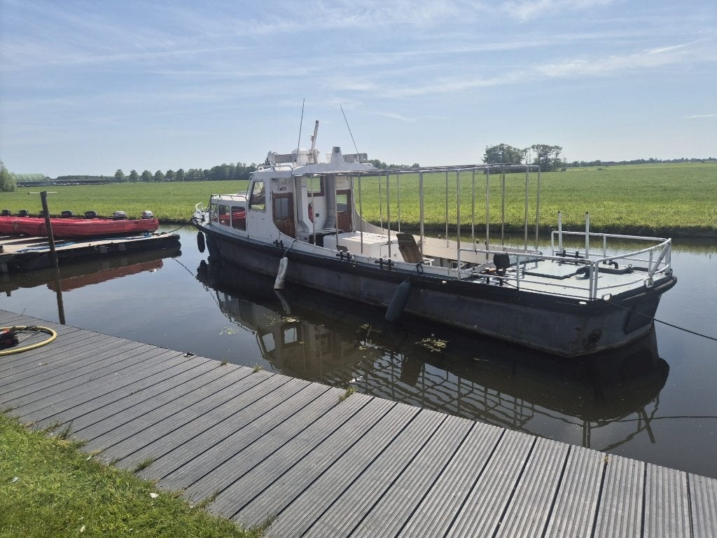 oude patrouille boot, Gebruikt, Binnenboordmotor, Walstroom, 80 cm