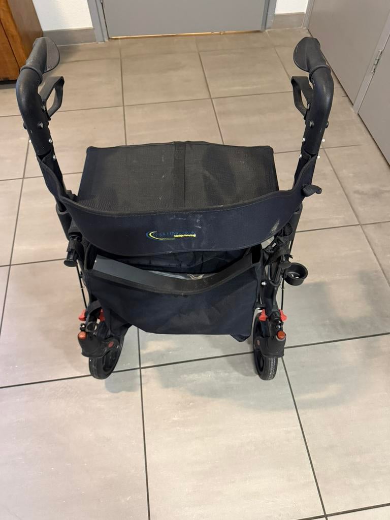 Rollator, Diversen, Ophalen of Verzenden, Lichtgewicht, Zo goed als nieuw