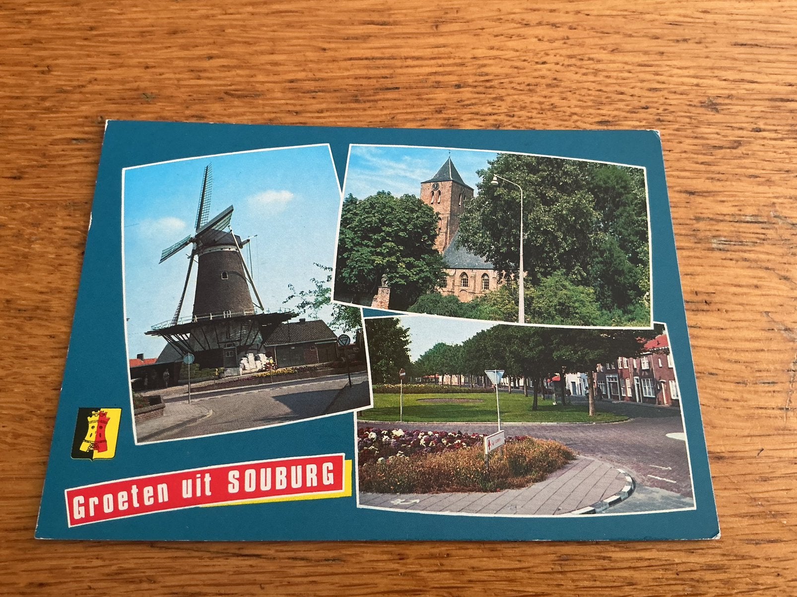 E3 groeten uit Souburg molen gemeentewapen kerk, Ophalen of Verzenden