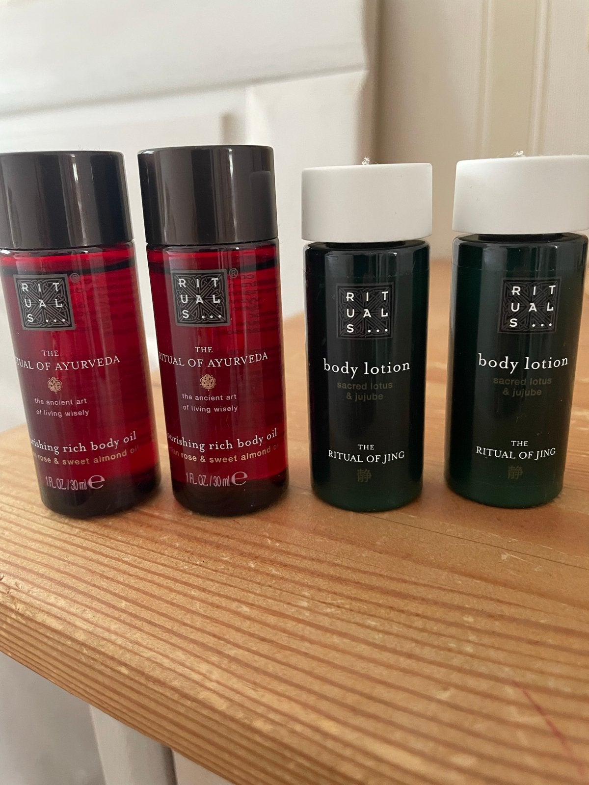 Rituals Mini Set: Ayurveda Body Oil & Jing Body Lotion, Sieraden, Tassen en Uiterlijk, Uiterlijk | Lichaamsverzorging, Ophalen of Verzenden