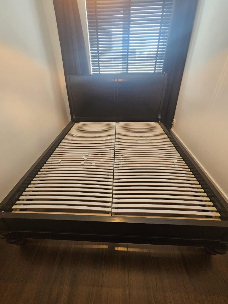 Zwaar Bed Frame van echt Balinees hout 160x200, Huis en Inrichting, Slaapkamer | Bedden, Ophalen, Bruin, Zo goed als nieuw, 200 cm
