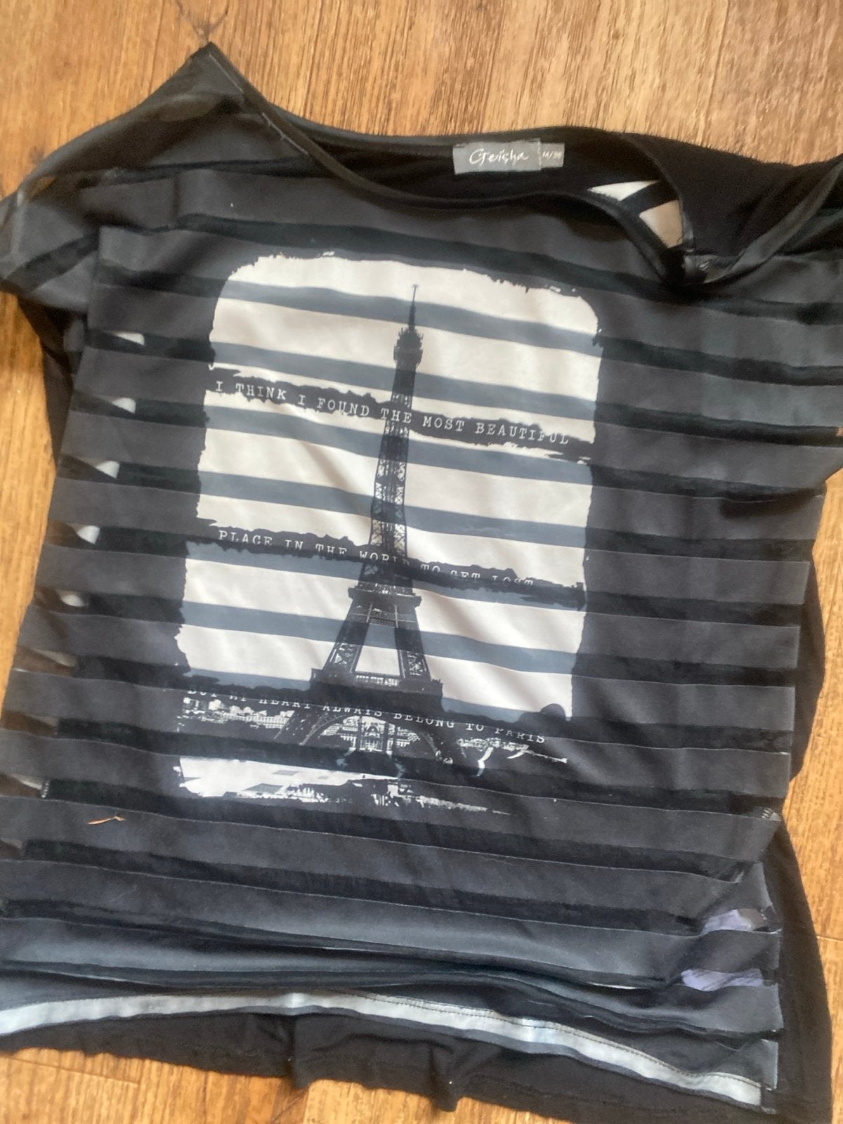 Geisha T-shirt met Eiffeltoren print - Maat M/38, Kleding | Dames, Maat 38/40 (M), Zwart, Ophalen of Verzenden, Zo goed als nieuw