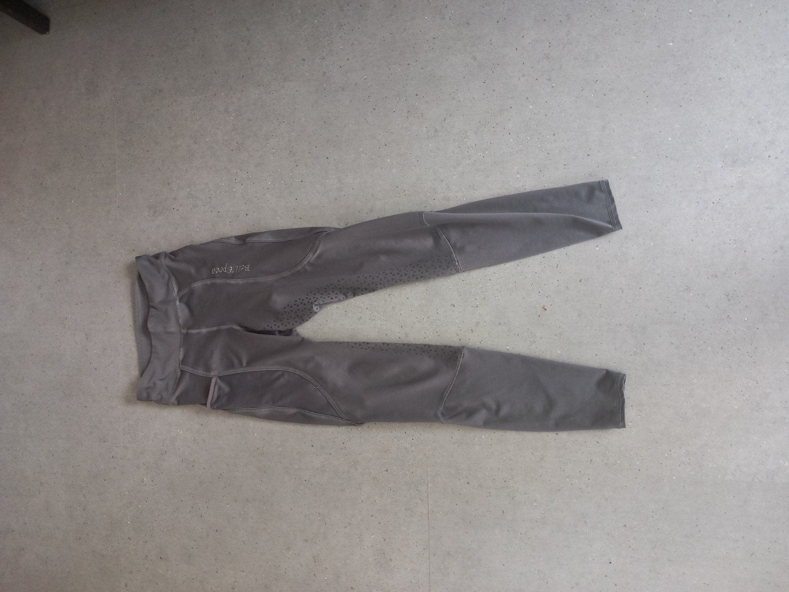 Gedragen sportlegging met zakken, Maat 38/40 (M), Overige typen, Ophalen of Verzenden, Onbekend
