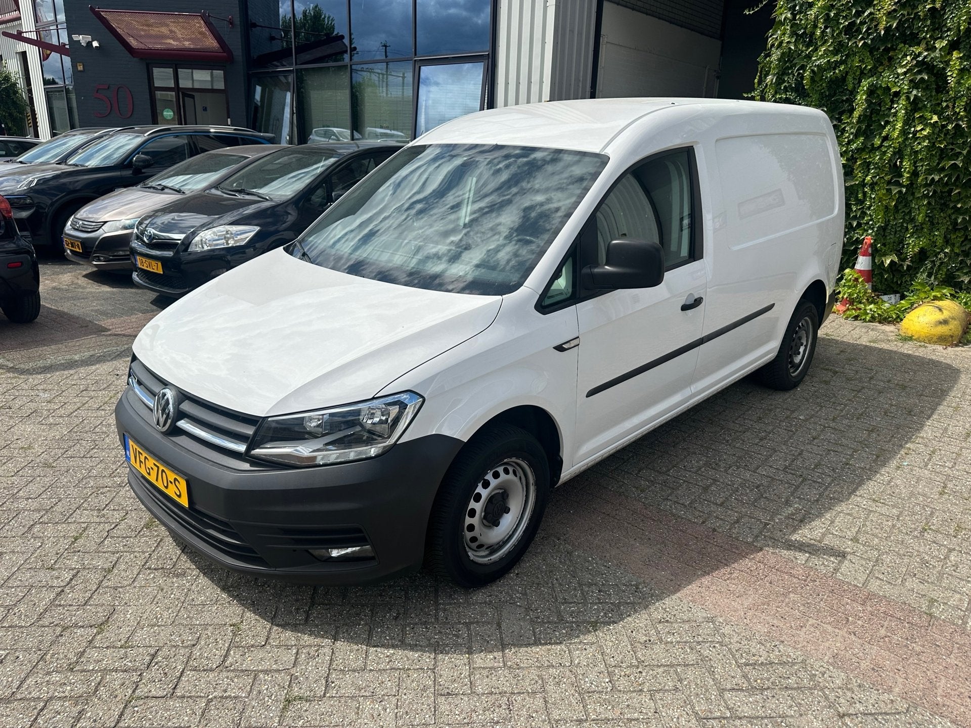 Volkswagen Caddy 1.4 TGI L2H1 EcoFuel Maxi Comfortline, Voorwielaandrijving, Gebruikt, Euro 6, 4 cilinders