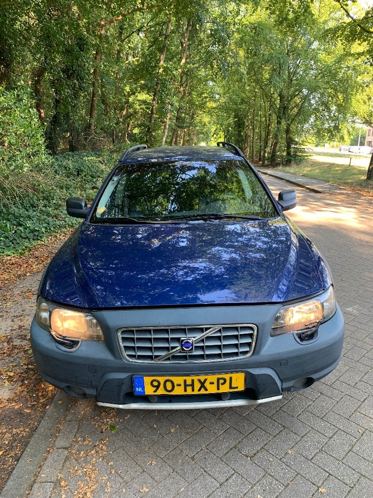 Volvo V70 2.4 T AWD 2002 Blauw jongtimer, 1636 kg, 1800 kg, Zwart, Blauw