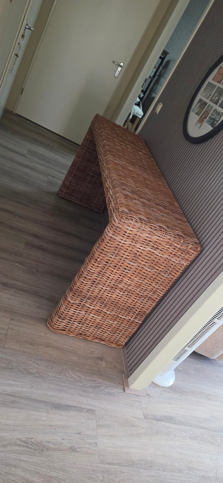 Riviera Maison rattan sidetable, Huis en Inrichting, Tafels | Bijzettafels, Ophalen, Overige materialen, Gebruikt, Landelijke, Ibiza, Bohemian