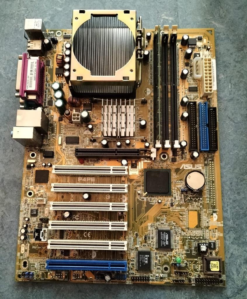 ASUS - P4PE (Moederbord - 2002) Werking onbekend, Gebruikt, Socket 478, Ophalen of Verzenden, DDR