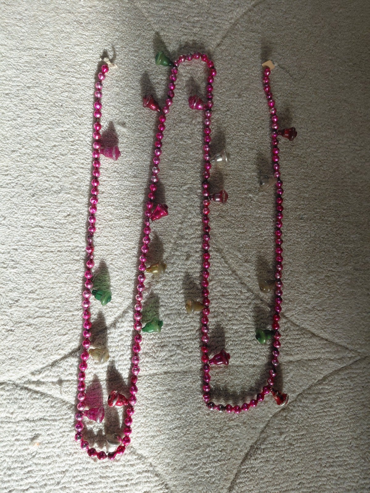 Nette kleurige vintage glazen kerstslinger jaren '30, Diversen, Ophalen, Gebruikt