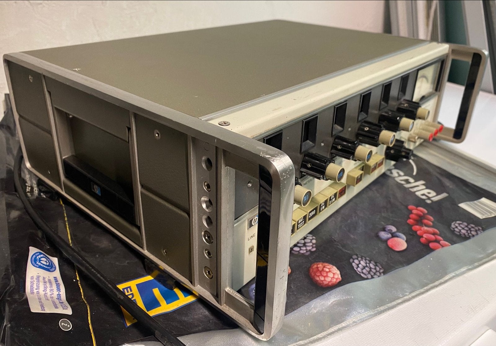 Hewlett-Packard 3420B DC Voltmeter/Ratiometer, Doe-het-zelf en Verbouw, Meetapparatuur, Ophalen of Verzenden, Gebruikt, Elektriciteit