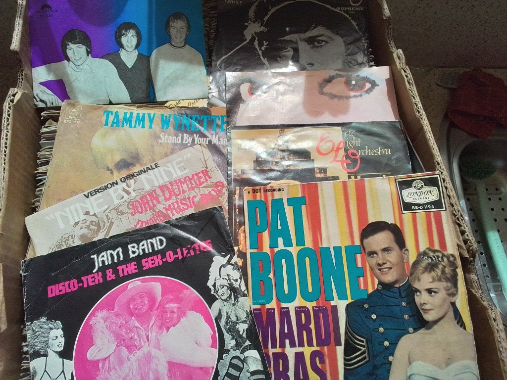 Partij Singles ( singels ), Ophalen of Verzenden, Gebruikt, 7 inch, Overige genres