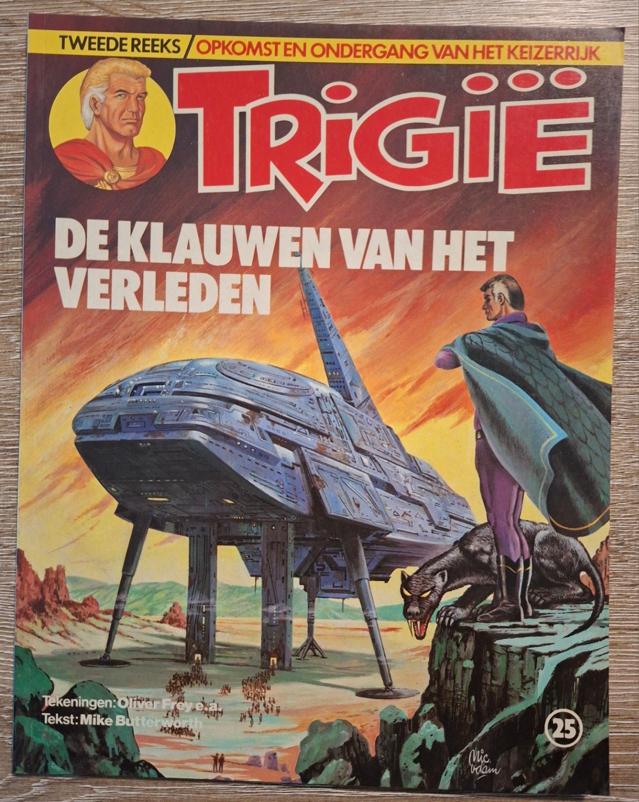 Trigië:  nr 25 tweede reeks, Gelezen, Eén stripboek, Ophalen of Verzenden, Mike Butterworth