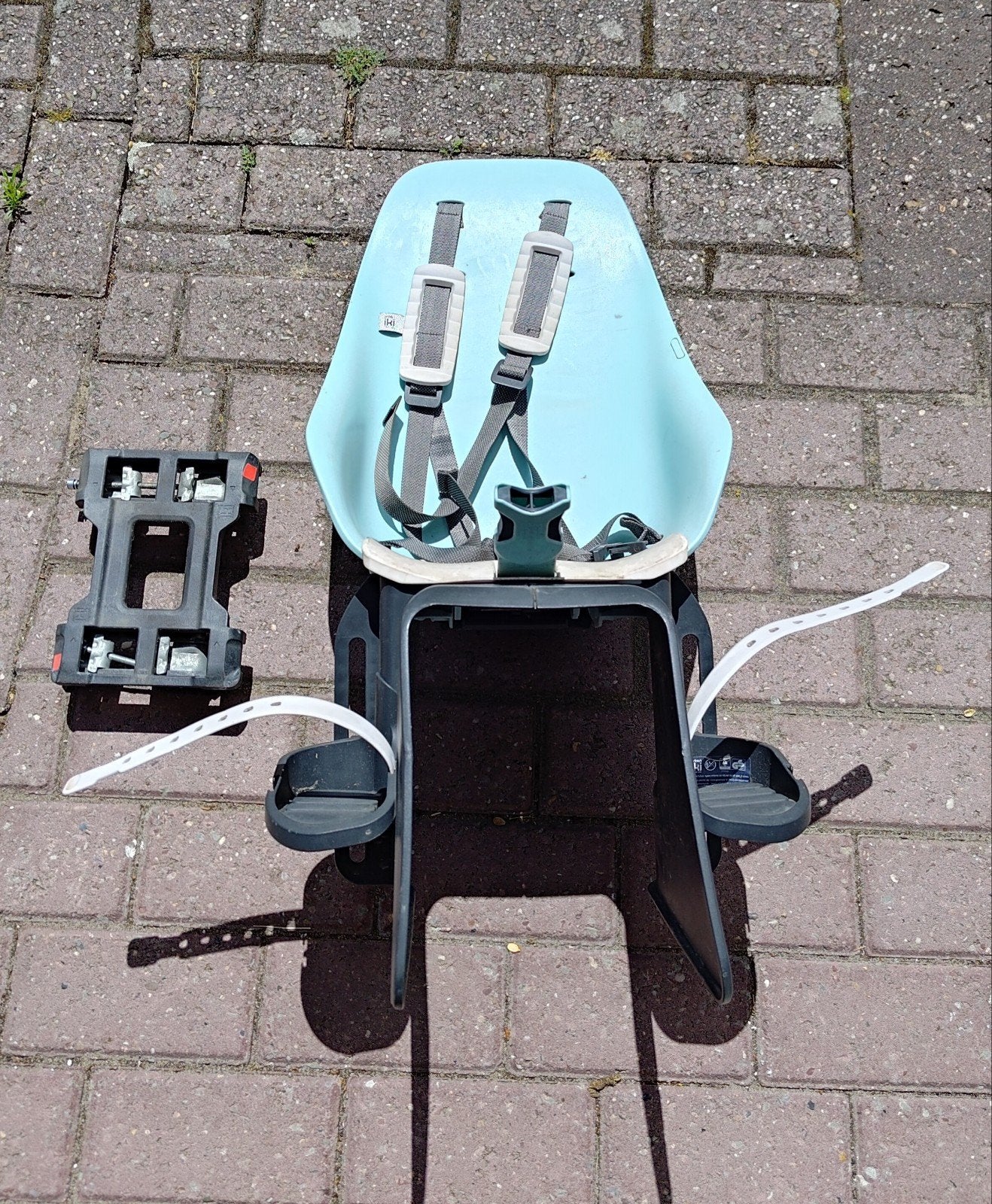 Fietsstoel / kinderzitje Urban Iki, Ophalen, Gebruikt, Urban Iki, Voetsteuntjes
