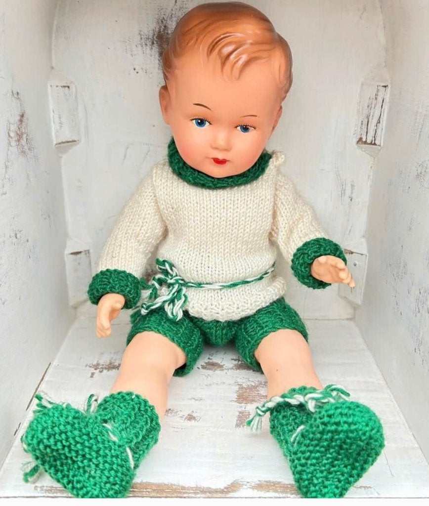 Vintage jongen pop, 29 cm, leuke kleding, Verzamelen, Poppen, Ophalen of Verzenden, Zo goed als nieuw, X, Pop