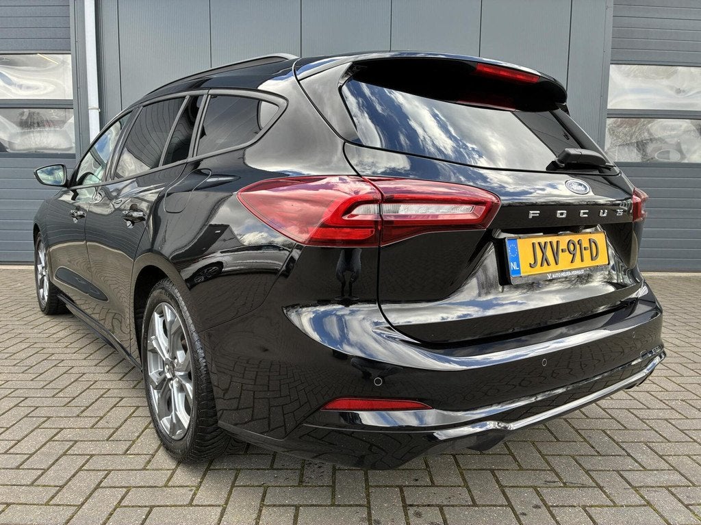 Ford Focus Wagon 1.0 EcoBoost 125 PK Hybrid ST Line | CARPLA, 1349 kg, Gebruikt, Zwart, Adaptive Cruise Control