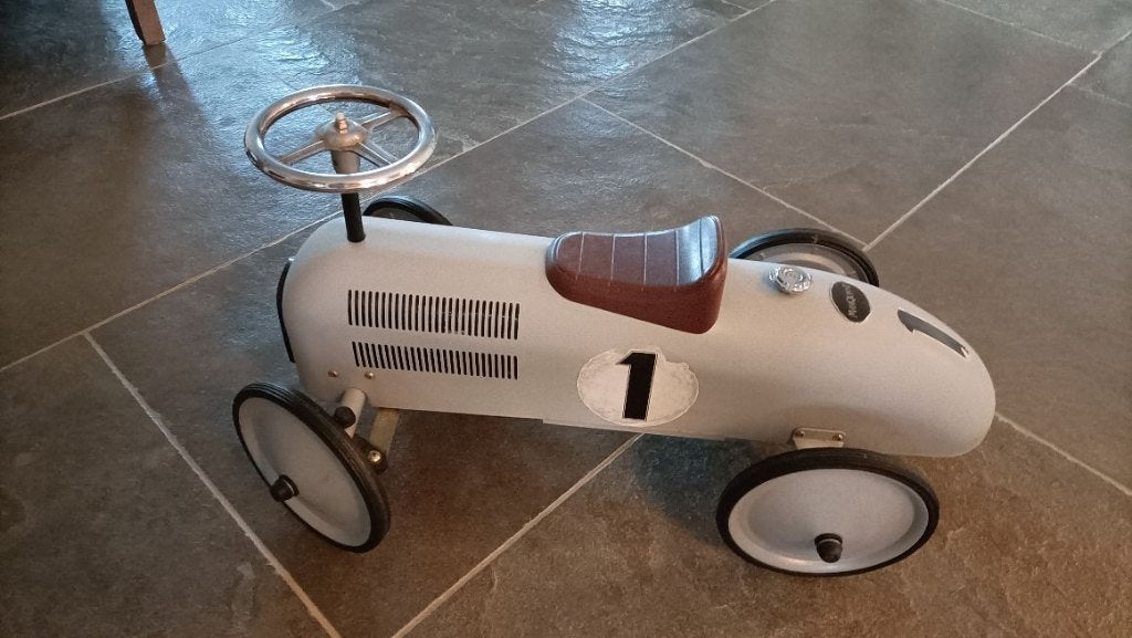 retro roller loopauto Jean zilvergrijs, Kinderen en Baby's, Speelgoed | Buiten | Voertuigen en Loopfietsen, Ophalen, Gebruikt