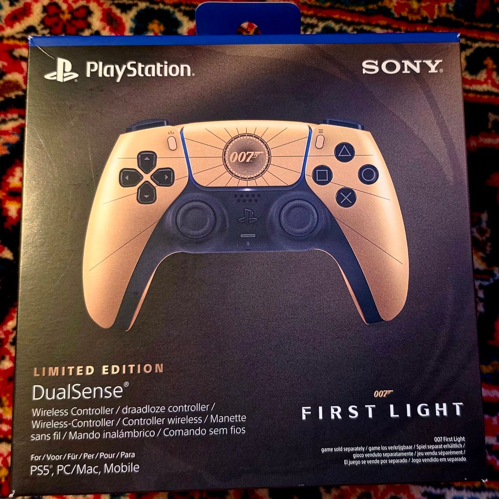 Nieuwe PS5 Controller Limited Edition 007 - Geseald, Spelcomputers en Games, Ophalen of Verzenden