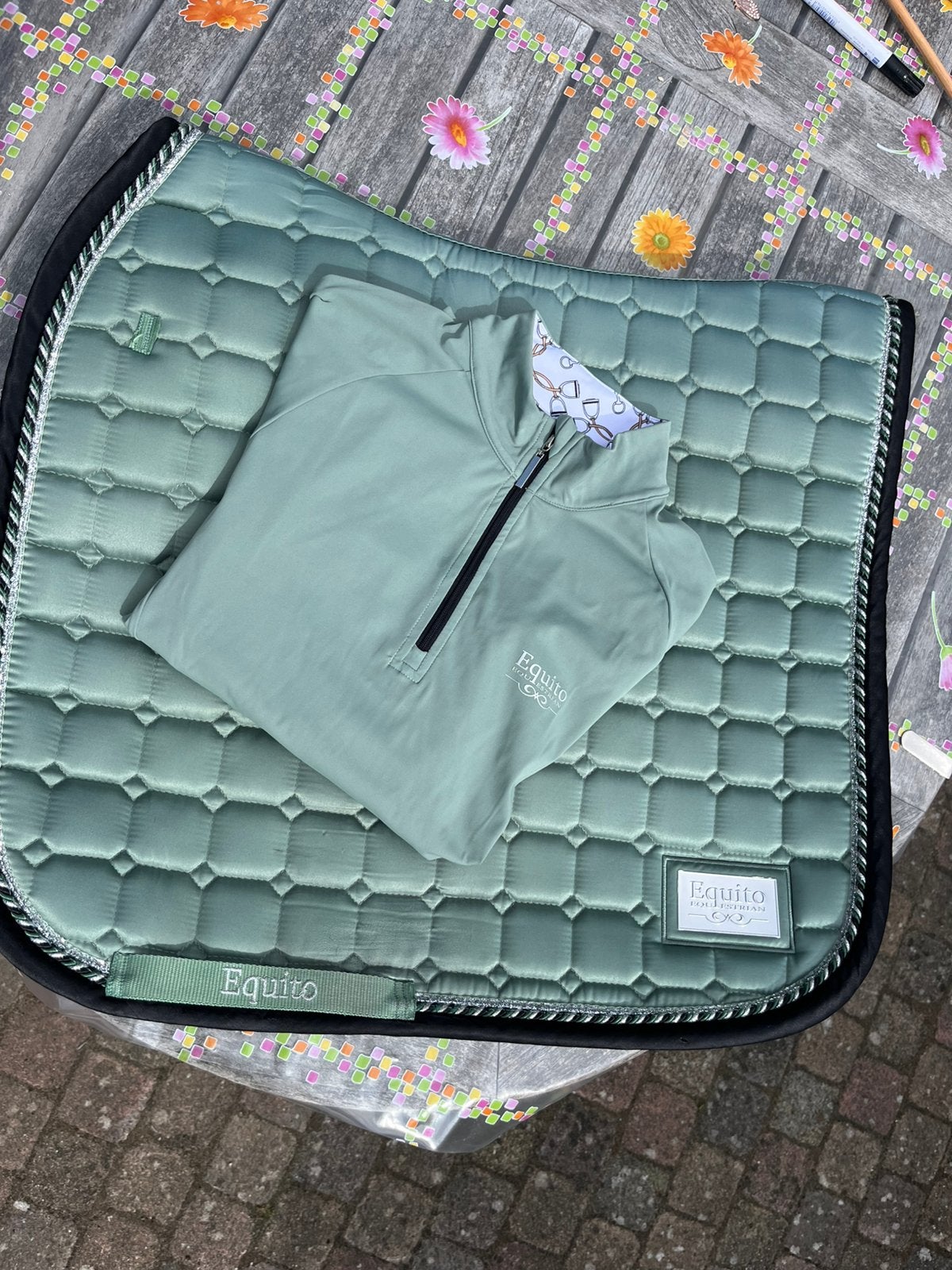 Equito dekje en shirt, Full (L), Dressuurdekje, Ophalen of Verzenden, Zo goed als nieuw