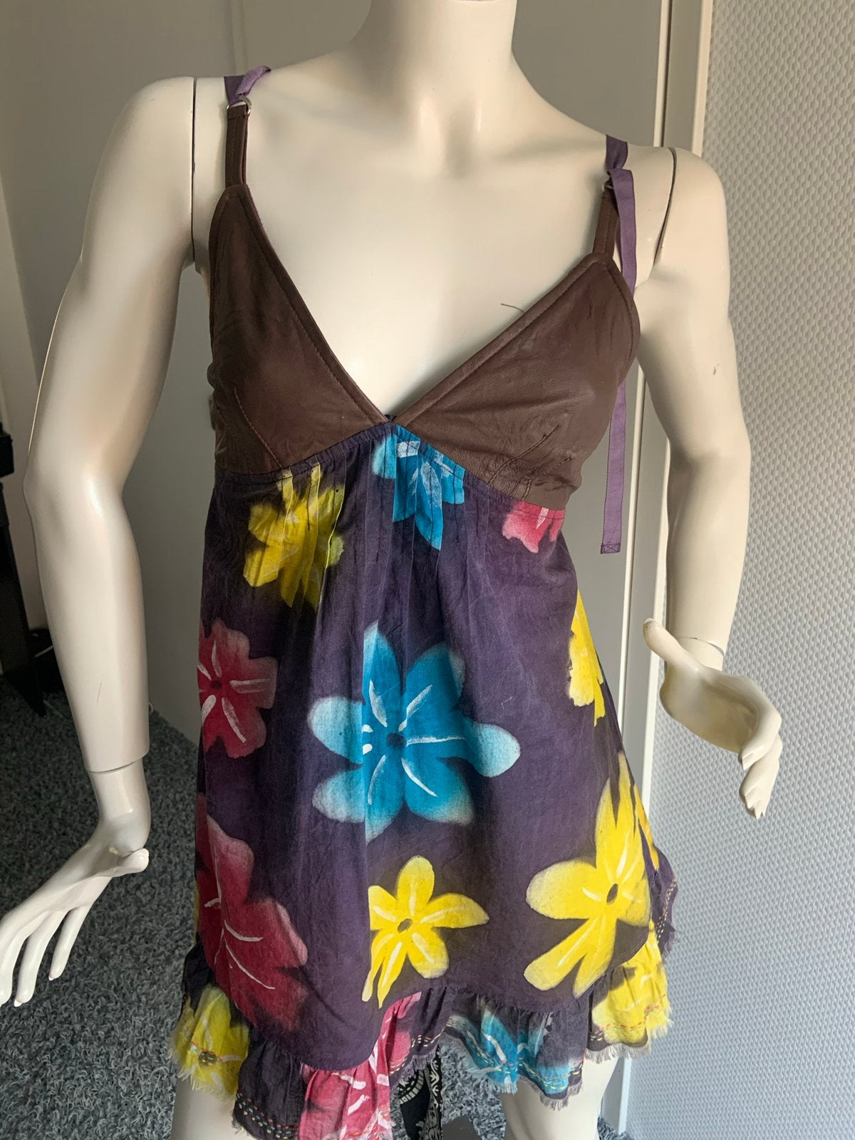 Raer top met mooie achterkant it 44 nl 40, Kleding | Dames, Maat 38/40 (M), Bruin, Ophalen of Verzenden, Zo goed als nieuw