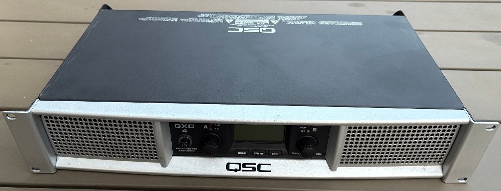 QSC GXD 4 digitale versterker met DSP, Muziek en Instrumenten, Versterkers | Keyboard, Monitor en PA, Ophalen, Zo goed als nieuw