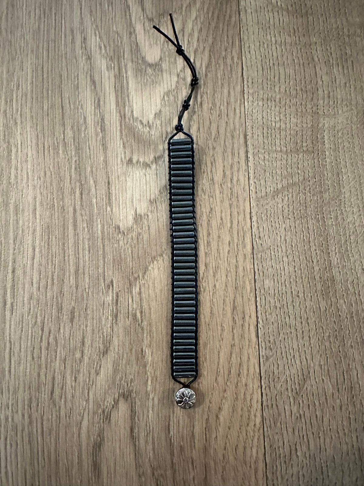 Partij van 180 leren en stenen armbanden, Gebruikt, Overige kleuren, Verzenden, Leer
