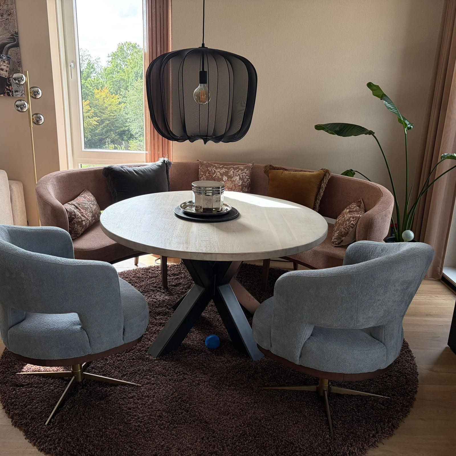 Ronde eettafel massiefeiken 125cm Whitewash/stalen kruispoot