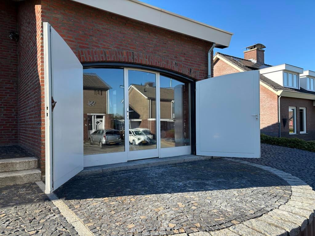 Dubbele getoogde hardhouten deuren en evt stalen kozijn, Ophalen, Gebruikt, Buitendeur, Hout