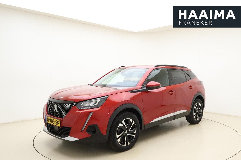 Peugeot 2008 1.2 PureTech Allure 130pk | Automaat | Navigati, Gebruikt, Euro 6, 1199 cc, Leder en Stof