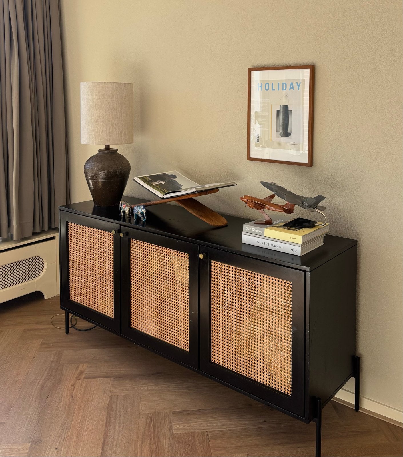 Zwart rotan dressoir kast, Ophalen, Overige materialen, Gebruikt, 100 tot 150 cm