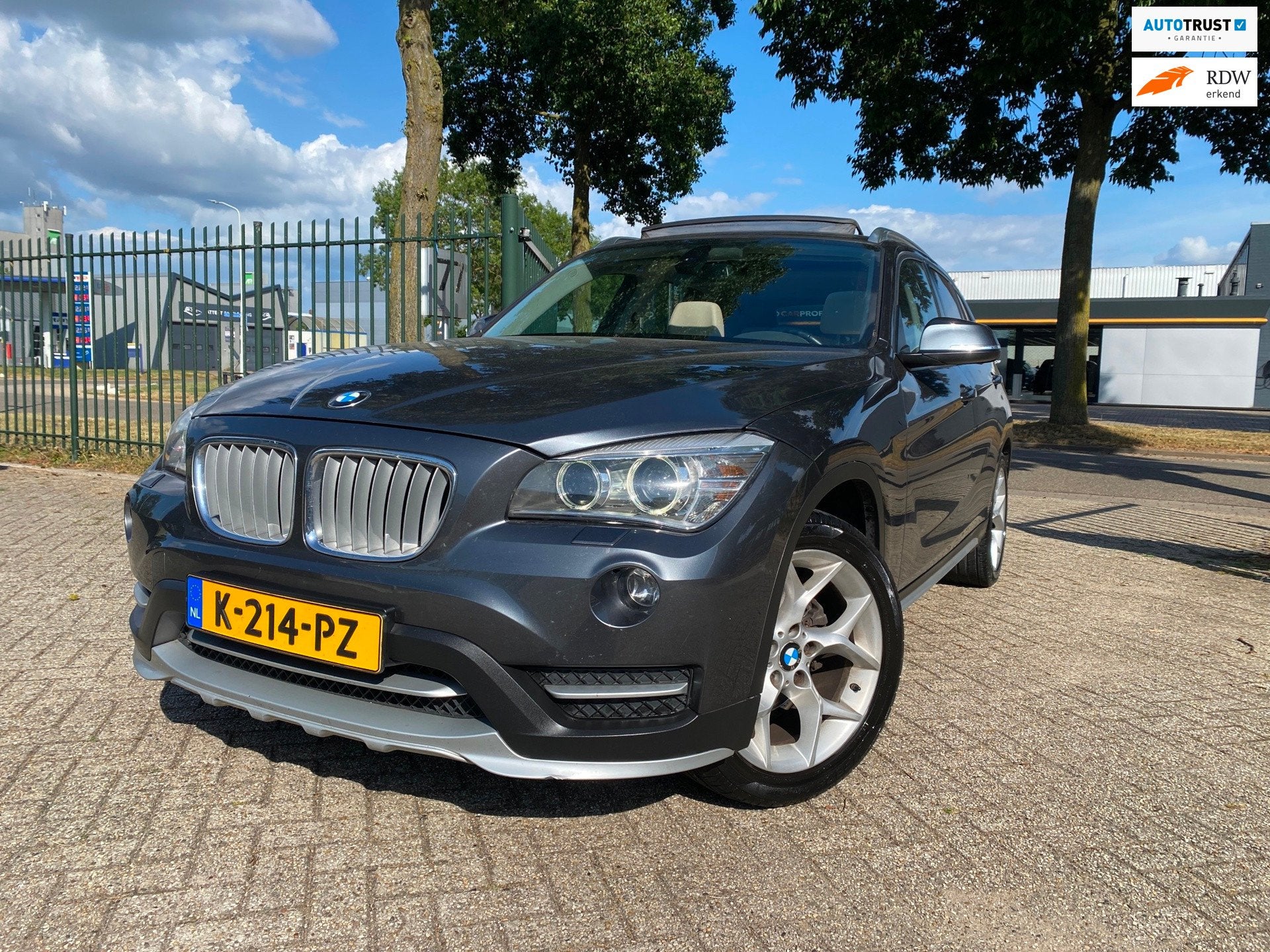 BMW X1 SDrive18i Automaat Pano Xenon Leer Trekhaak, Dealer onderhouden, Achterwielaandrijving, 4 cilinders, 150 pk