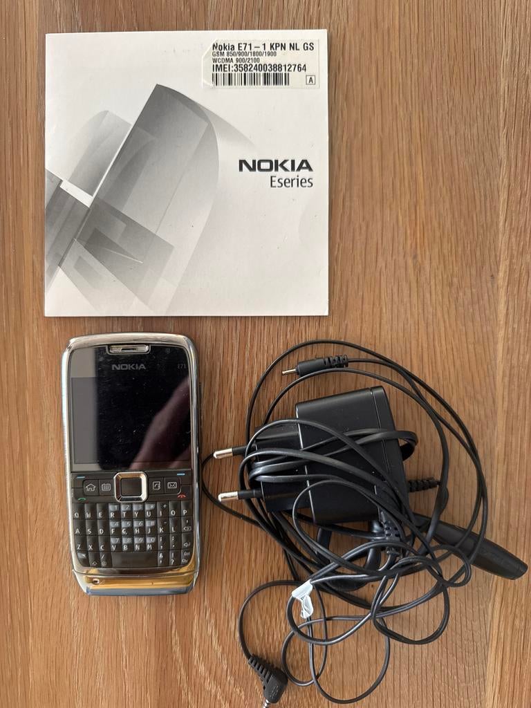 Nokia E71 - Klassieke Zakelijke Telefoon, Telecommunicatie, Mobiele telefoons | Nokia, Ophalen, Gebruikt, Fysiek toetsenbord, 3 tot 6 megapixel