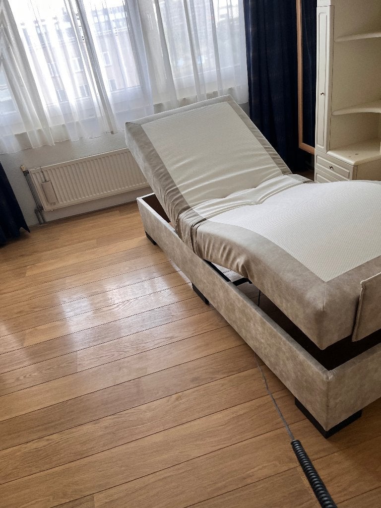 Boxspring elektrisch 80 x 200cm, Ophalen, Gebruikt, Eenpersoons, Beige