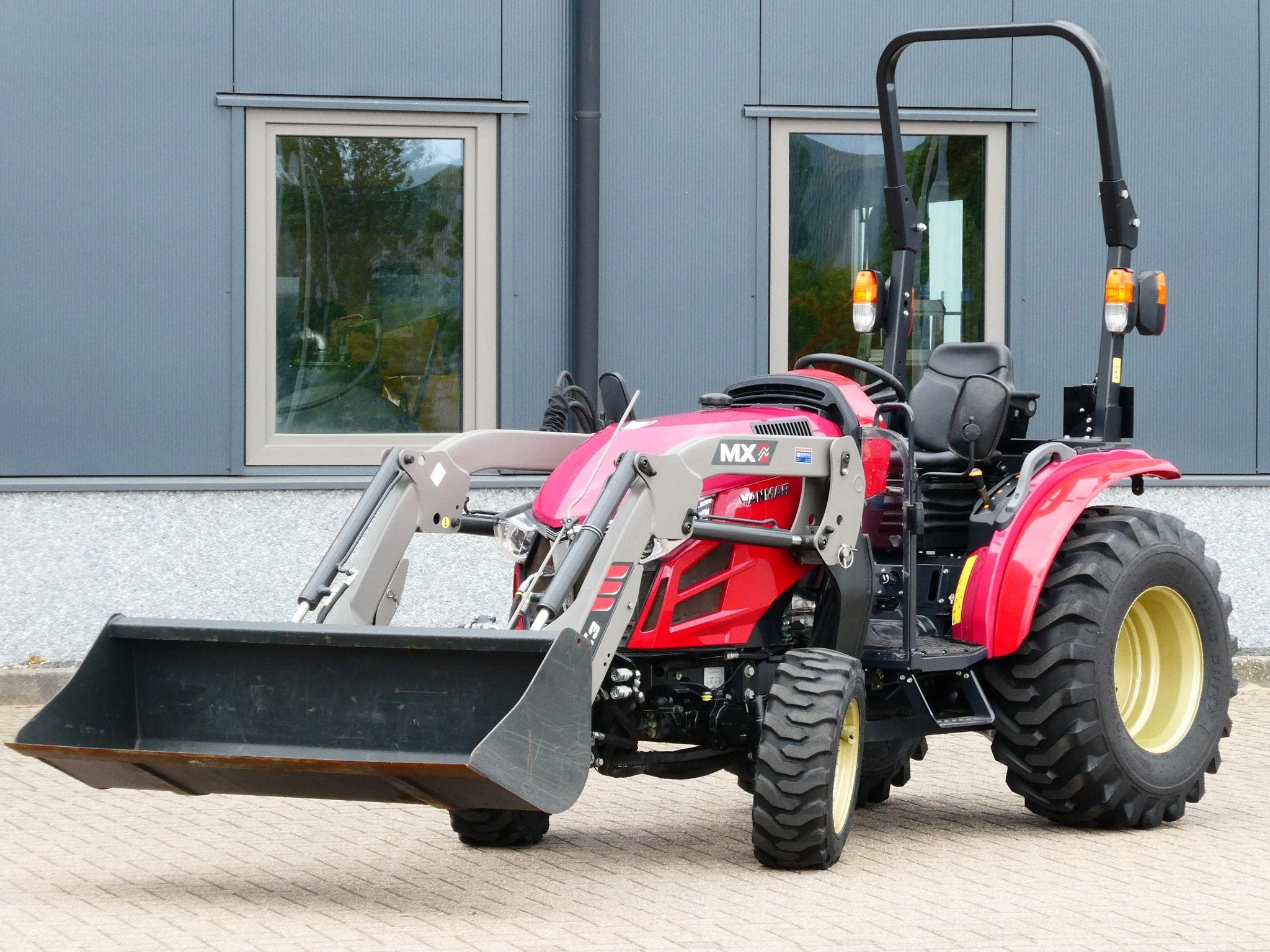 Yanmar YT235 4wd HST / 00453 Draaiuren / Full Options, Zakelijke goederen, Agrarisch | Tractoren, Overige merken, Gebruikt, De Maalstroom 3
8255 RN  Swifterbant