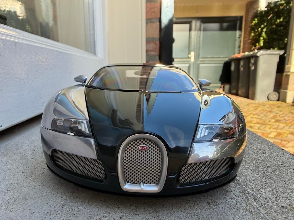 1:18 Bugatti Veyron L’Edition Centenaire Green Autoart 70958, Auto, Autoart, Ophalen of Verzenden, Zo goed als nieuw