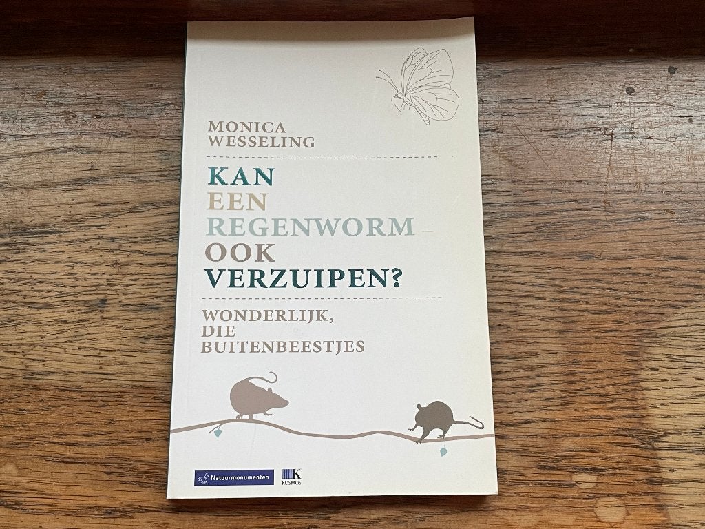 D131 Monica Wesseling Kan een Regenworm ook verzuipen, Boeken, Natuur, Ophalen of Verzenden, Gelezen, Natuur algemeen, Monica Wesseling