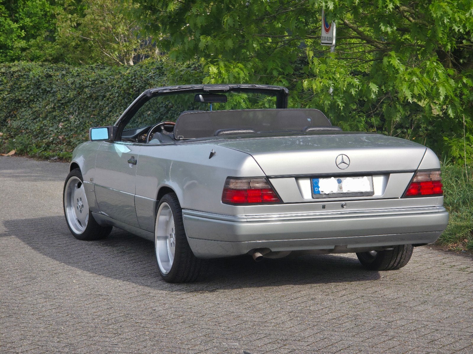 mercedes E 220 cabrio automaat , airco, foto 3