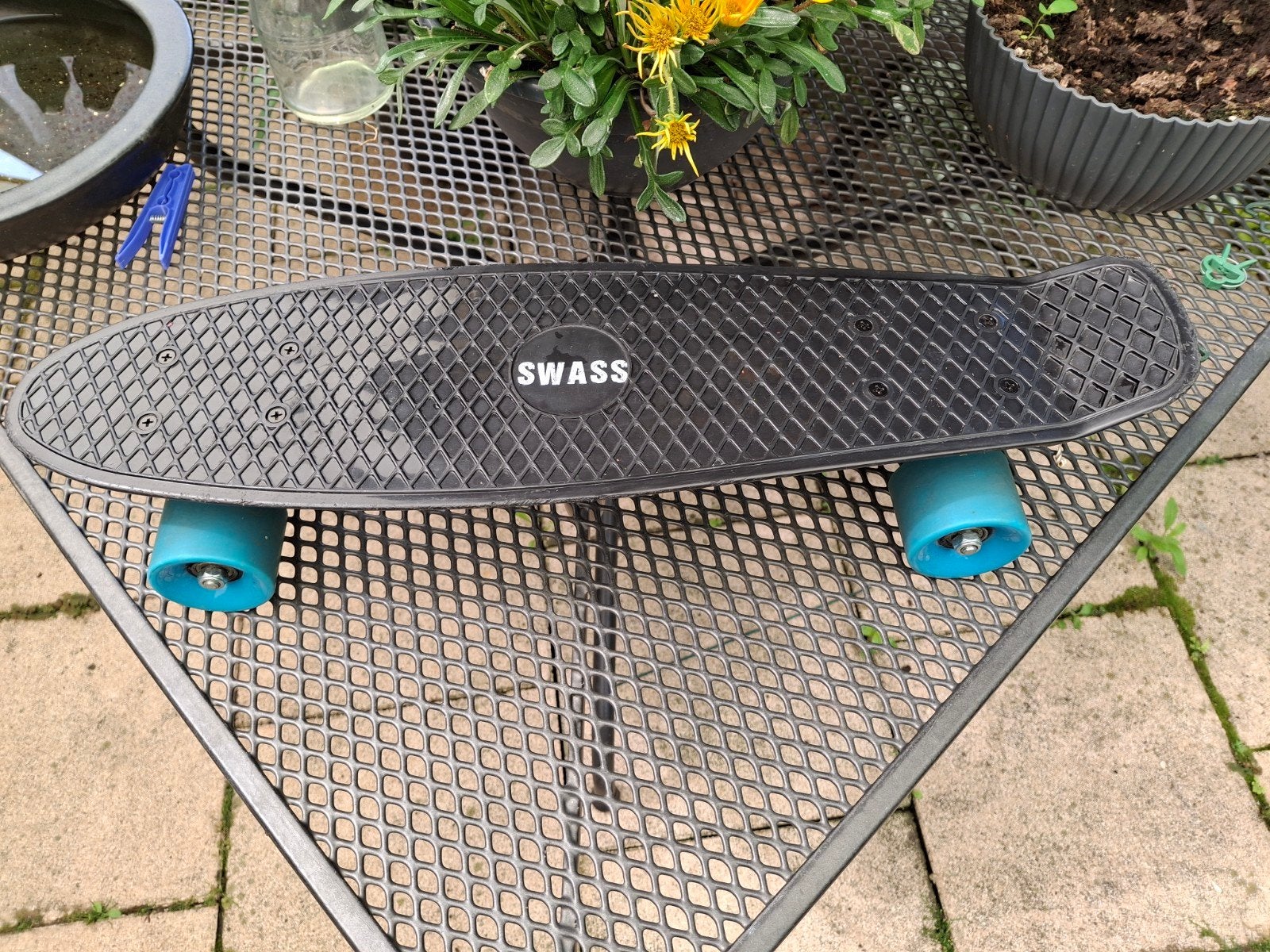 SWASS Vinyl Cruiser Skateboard - Zwart met blauwe wielen, Ophalen, Gebruikt, Skateboard