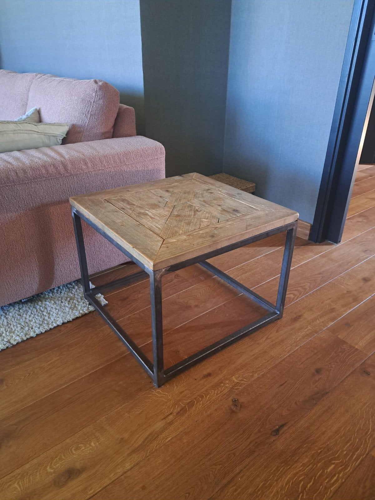 Salontafel 60x60cm - Hout met metalen frame, Gebruikt, 50 tot 100 cm, Vierkant, 50 tot 100 cm