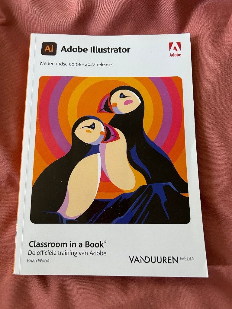 Adobe Illustrator – Classroom in a Book 2022 release, Boeken, Informatica en Computer, Zo goed als nieuw, Software, Ophalen of Verzenden