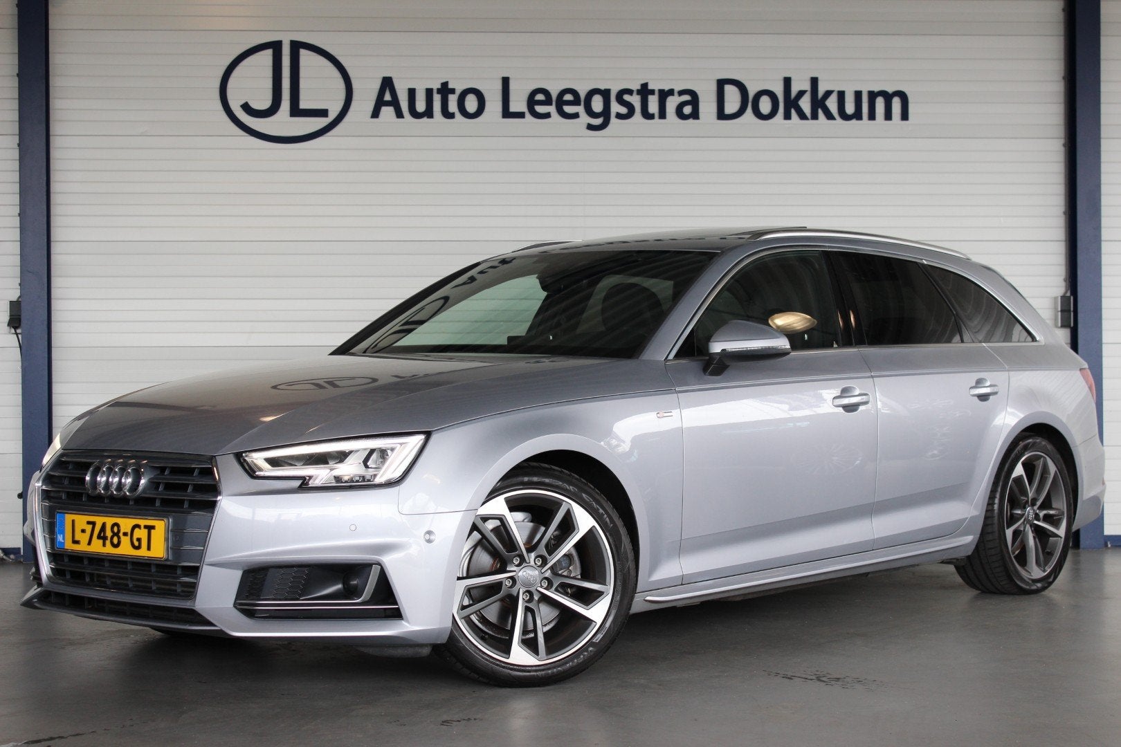 Audi A4 Avant 2.0 TFSI MHEV S-Line Edition Trekhaak | Pano |, Auto's, Gebruikt, 1984 cc, Bluetooth, Hybride Elektrisch/Benzine