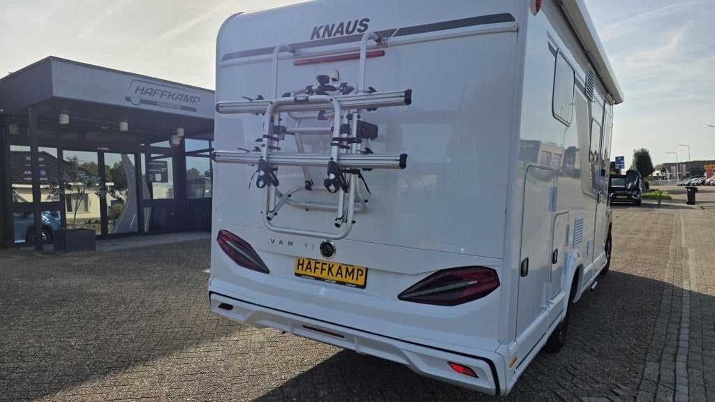 Knaus Van TI Vansation 650 MEG 180pk autom care drive&am, Automaat, Boiler, Fiat, Diesel
