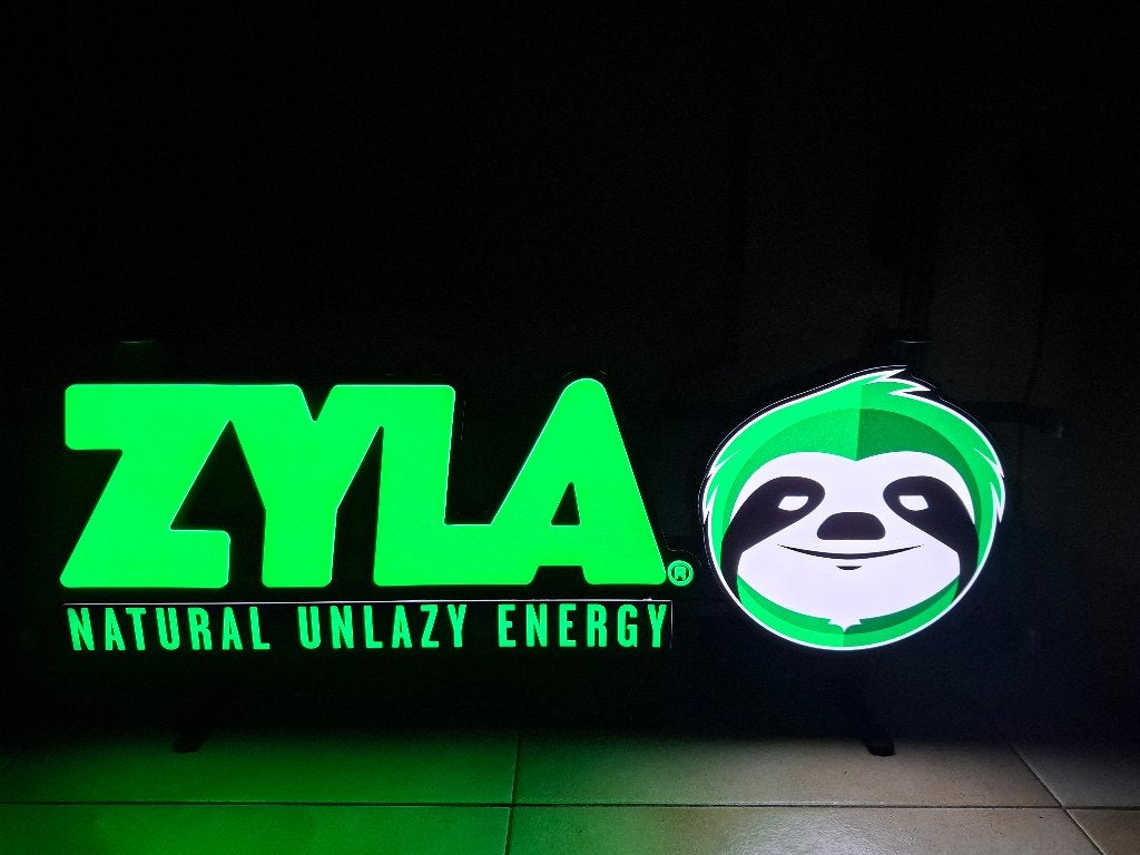Grote Lichtreclame Zyla Energy Drink (nieuw in doos), Ophalen of Verzenden, Nieuw, Lichtbak of (neon) lamp