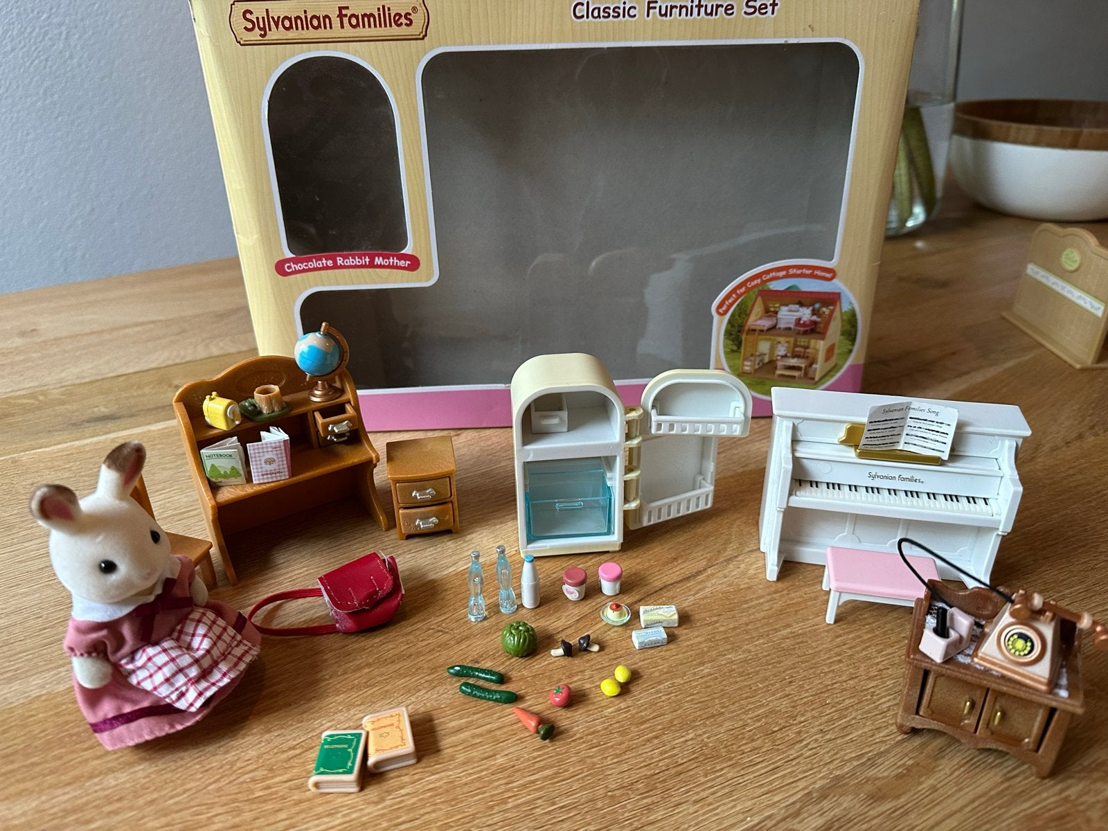 Sylvanian Families Classic Furniture Set met Konijn, Ophalen of Verzenden, Zo goed als nieuw, Jongen of Meisje